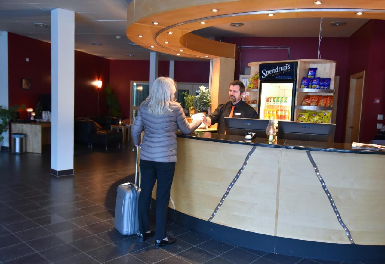 Hotell Arjaeng Exterior foto