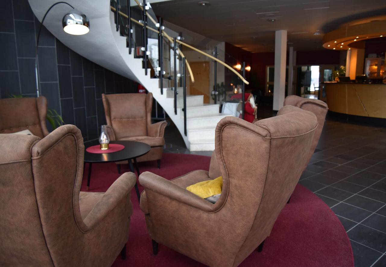 Hotell Arjaeng Exterior foto
